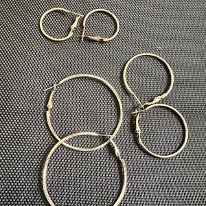 Elegant Gold Hoop Earrings Set